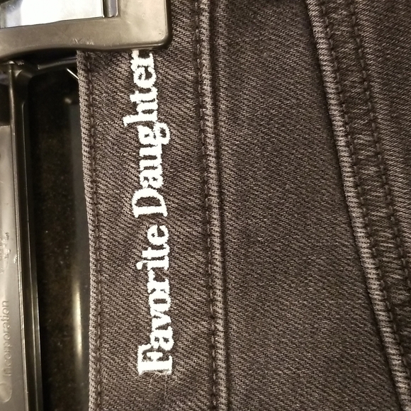 💕FAVORITE DAUGHTER💕 Evelyn High Rise Straight Leg Stirrup Jeans Storm Black 26 - Picture 11 of 16